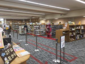 西葛西図書館　館内